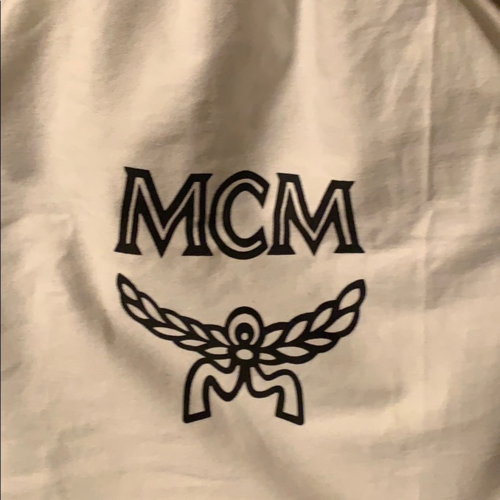 MCM Milla Tote Large